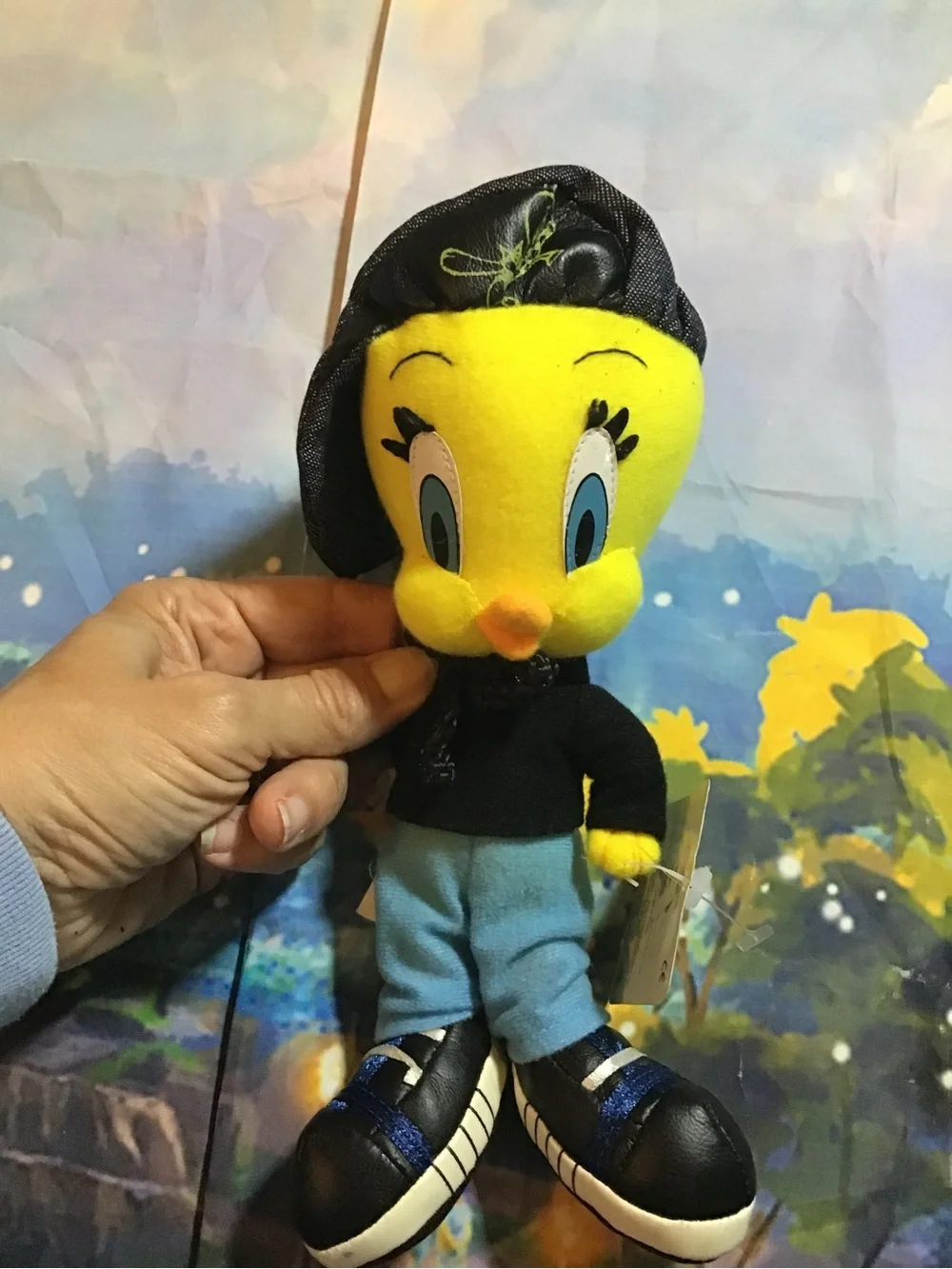 Vintage tweety bird hip hop plush -NWT